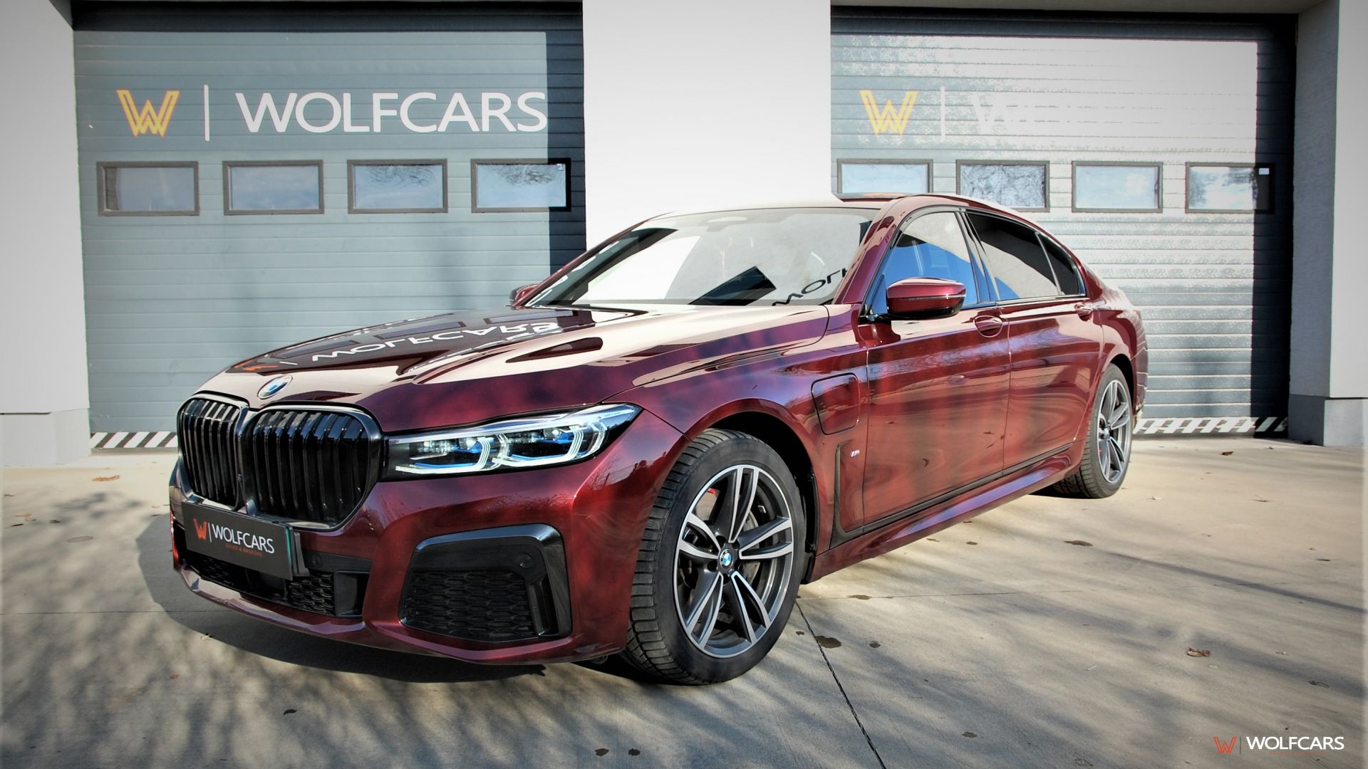 BMW 745Le xDrive INDIVIDUAL