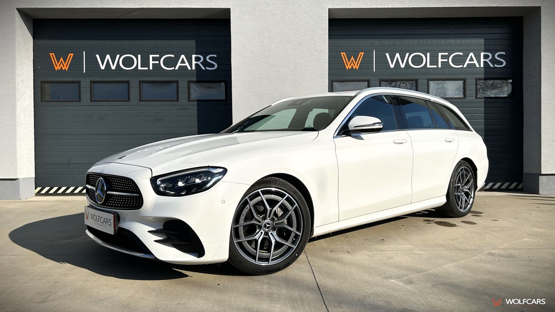 Mercedes-Benz E 220d AMG line Kombi