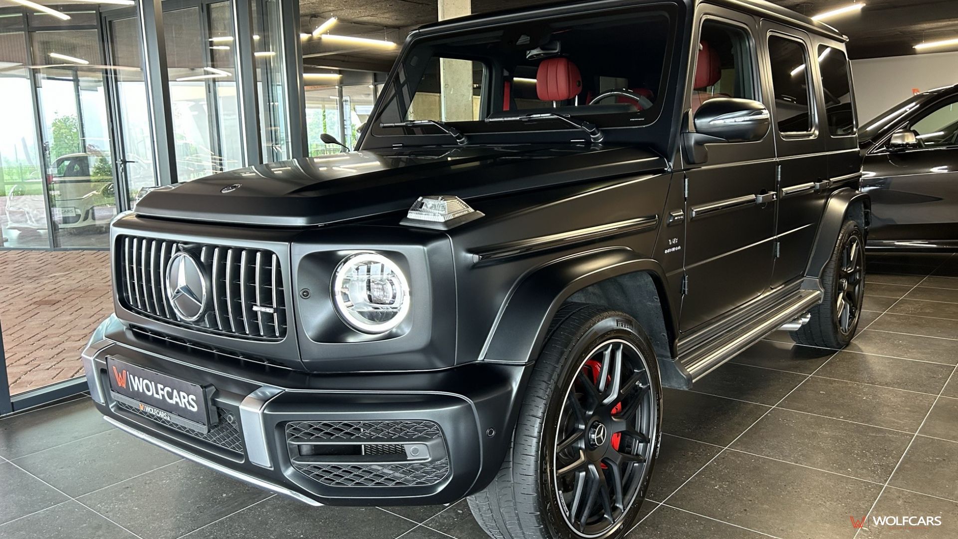 Mercedes-Benz G 63 AMG | MANUFAKTUR Night Black Magno