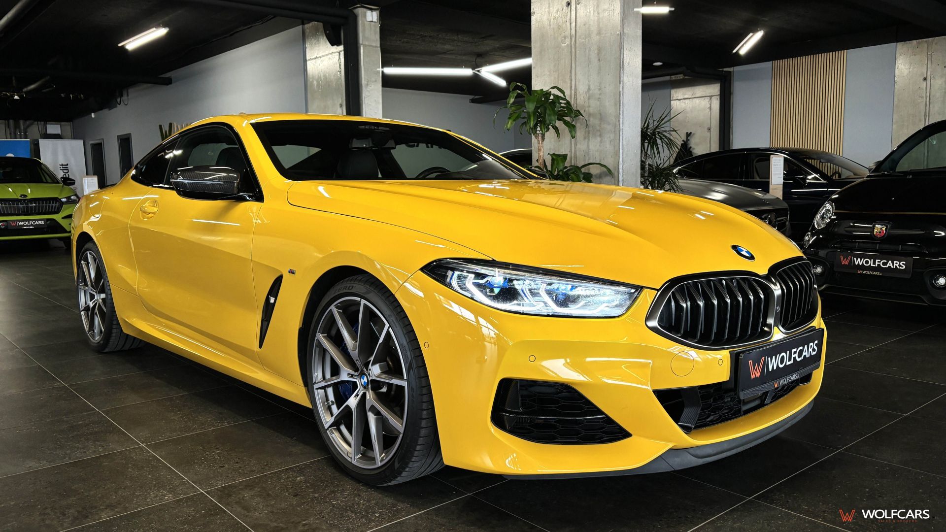 BMW M850i xDrive Coupé INDIVIDUAL