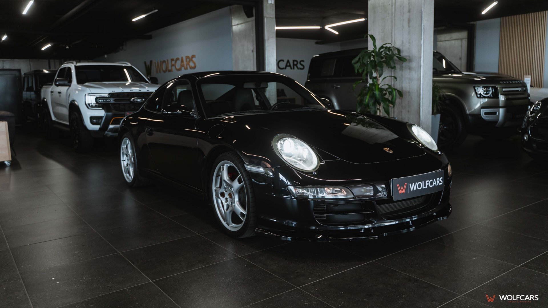 Porsche 911 / 997 3.6 V6 Carrera Coupe Porsche 911 / 997 3.6 V6 Carrera Coupe