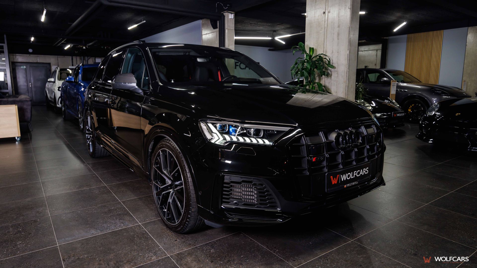 Audi SQ7 4.0 V8 TFSI quattro 507k Audi SQ7 4.0 V8 TFSI quattro 507k