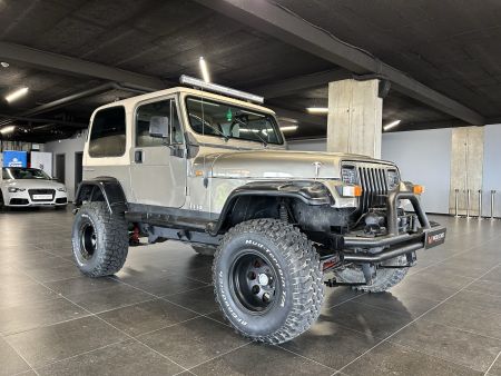 Jeep Wrangler 2.5 °IIIIIII°