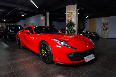 Ferrari 812 Superfast 6.5 V12 DCT F1