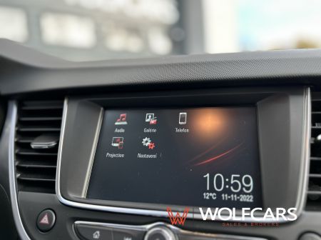Opel Crossland X