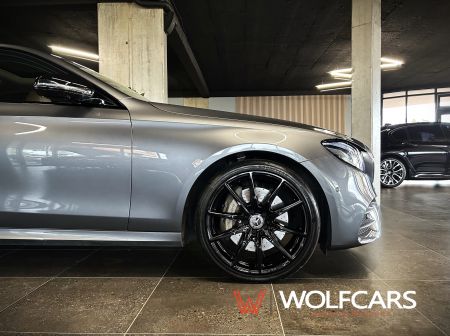Mercedes-Benz E 400 4MATIC AMG