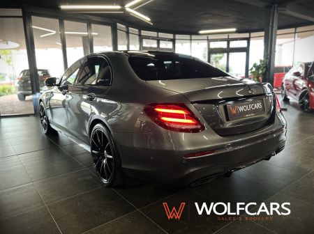 Mercedes-Benz E 400 4MATIC AMG