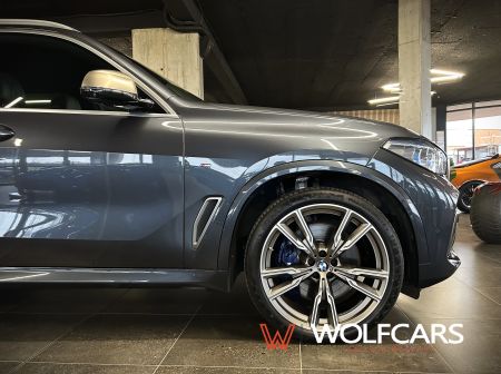 BMW X5 M50i M-Sport