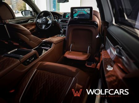 BMW 750Li xDrive INDIVIDUAL