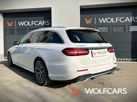 Mercedes-Benz E 220d AMG line Kombi