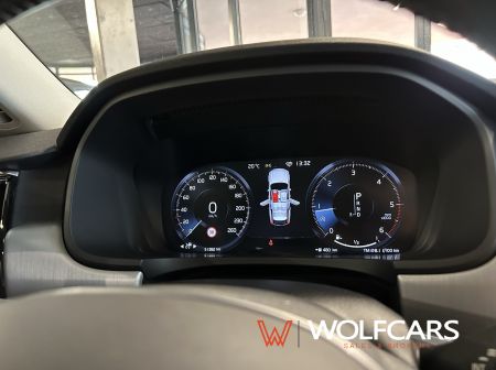 Volvo V90 D4 AWD Momentum AT/8