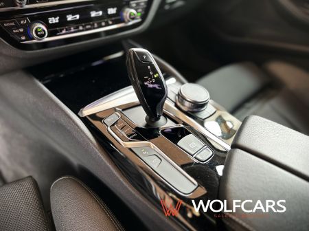 BMW 530d xDrive Sport Line