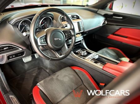 Jaguar XE S 3.0 V6 RWD