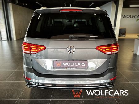 Volkswagen Touran 1.5 TSi R-Line DSG