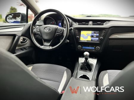 Toyota Avensis Combi 2.0d Business