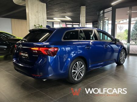 Toyota Avensis Combi 2.0d Business