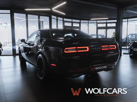 Dodge Challenger 5.7 Hemi