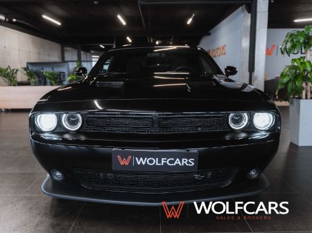 Dodge Challenger 5.7 Hemi