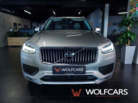 Volvo XC90 B5 AWD Momentum A/T