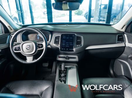 Volvo XC90 B5 AWD Momentum A/T