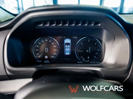 Volvo XC90 B5 AWD Momentum A/T