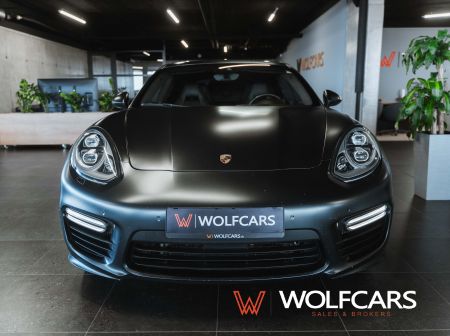 Porsche Panamera Turbo 4.8 V8