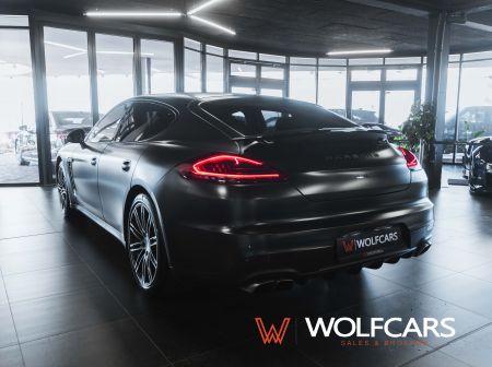 Porsche Panamera Turbo 4.8 V8