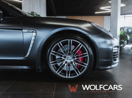 Porsche Panamera Turbo 4.8 V8