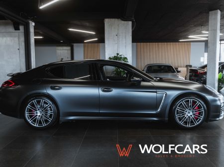 Porsche Panamera Turbo 4.8 V8