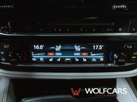 BMW M5 4.4 V8 xDrive