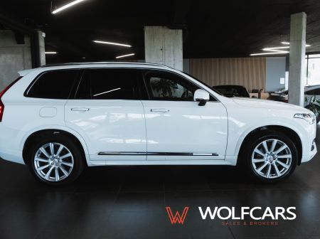 Volvo XC90 D5 Inscription AWD 173 kW
