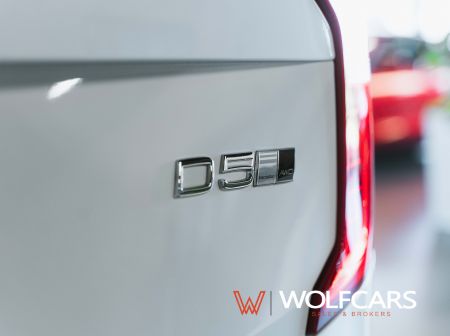 Volvo XC90 D5 Inscription AWD 173 kW