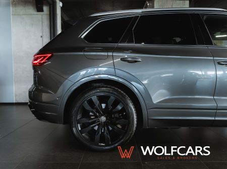 Volkswagen Touareg R-Line 3.0 TDI V6 210KW