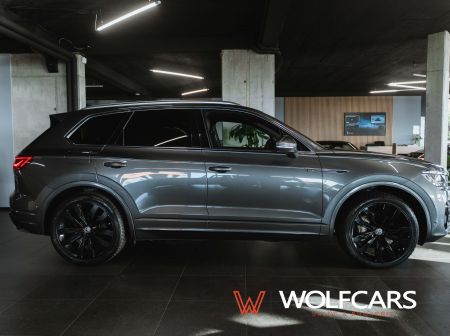 Volkswagen Touareg R-Line 3.0 TDI V6 210KW