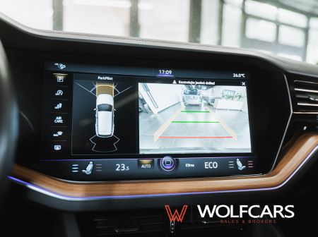 Volkswagen Touareg R-Line 3.0 TDI V6 210KW
