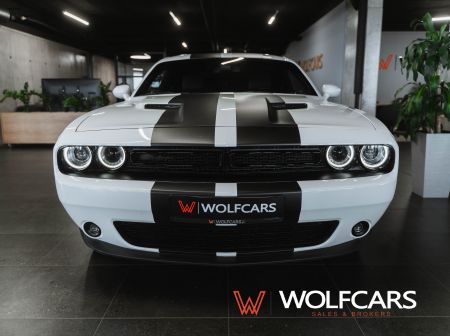 Dodge Challenger 3.6 V6 4x4