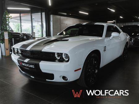 Dodge Challenger 3.6 V6 4x4