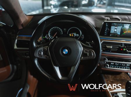 BMW 750Li xDrive INDIVIDUAL