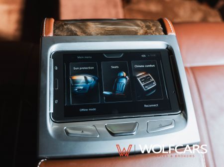 BMW 750Li xDrive INDIVIDUAL