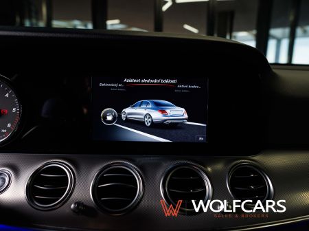 Mercedes - Benz E220d 4MATIC