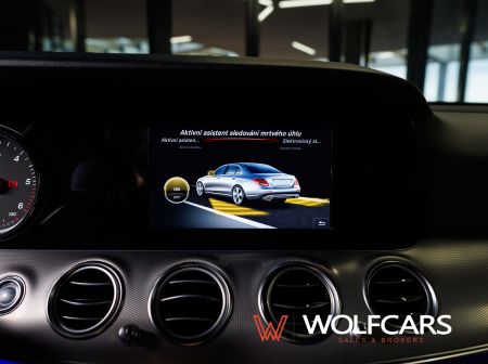 Mercedes - Benz E220d 4MATIC