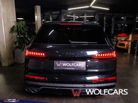 Audi SQ7 4.0 V8 TFSI quattro 507k