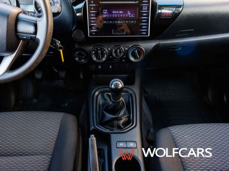 Toyota Hilux 2.4 GD-6 110kw MT/6