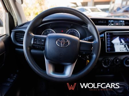 Toyota Hilux 2.4 GD-6 110kw MT/6