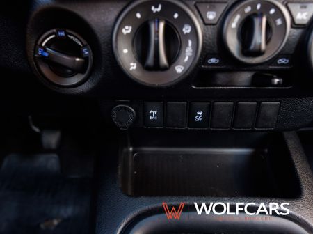 Toyota Hilux 2.4 GD-6 110kw MT/6