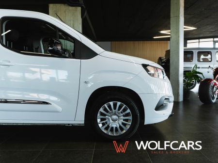 Toyota Proace City Verso Long 1.5D 100k Shuttle