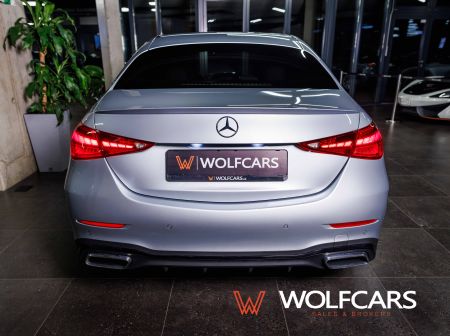 Mercedes-Benz C 220d 4MATIC AMG MHEV
