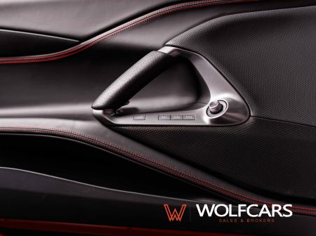 Ferrari 812 Superfast 6.5 V12 DCT F1