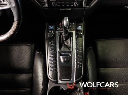 Porsche Macan Turbo Performance 1/75