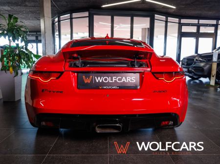 Jaguar F-Type P300 Coupe 2.0 221KW